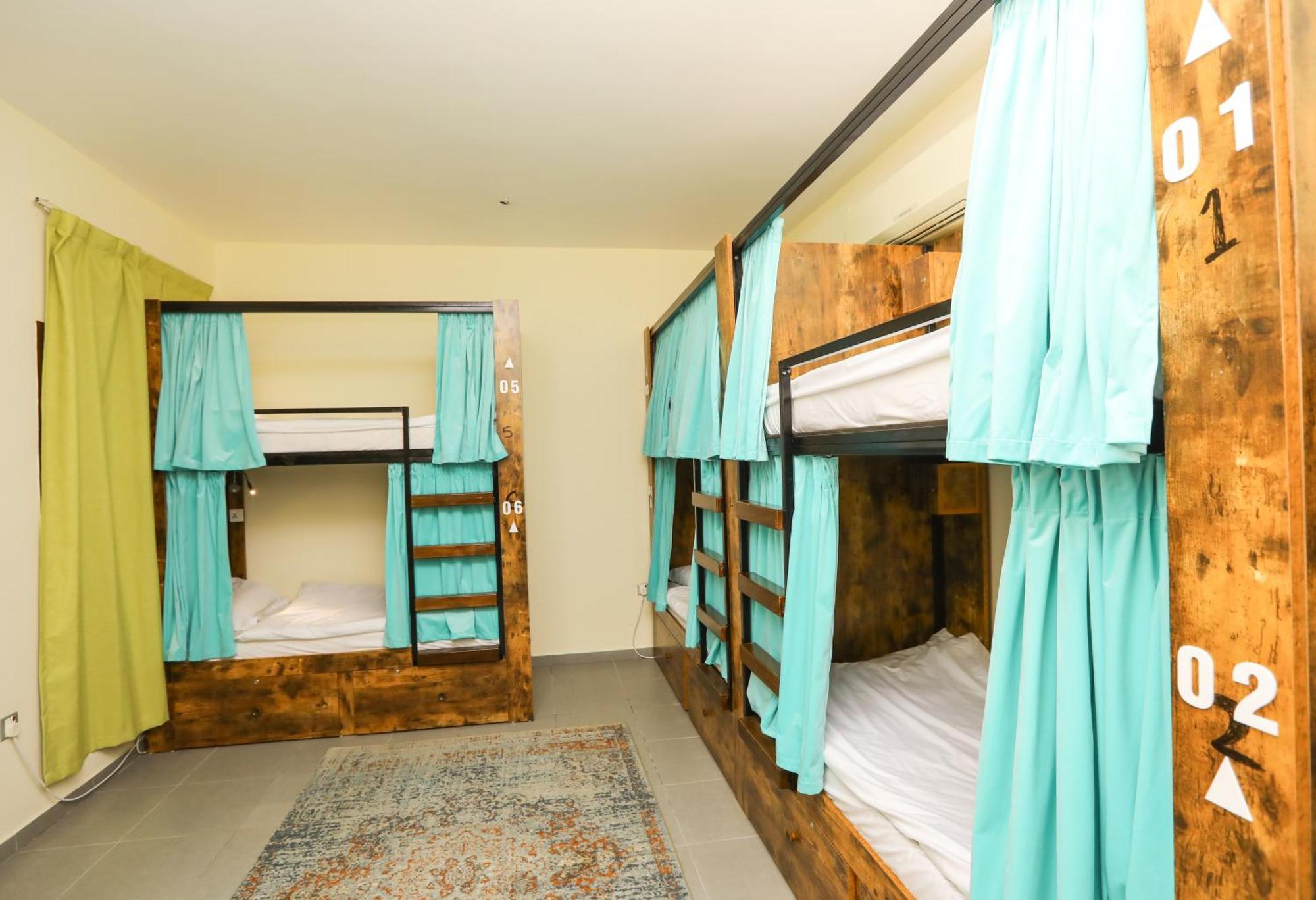 The Villa Hostel - By Lunar Abu Dhabi Exterior photo